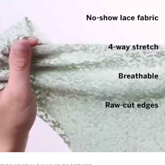 NO-SHOW SOFT LACE THONG PANTY - Picture 2 of 4